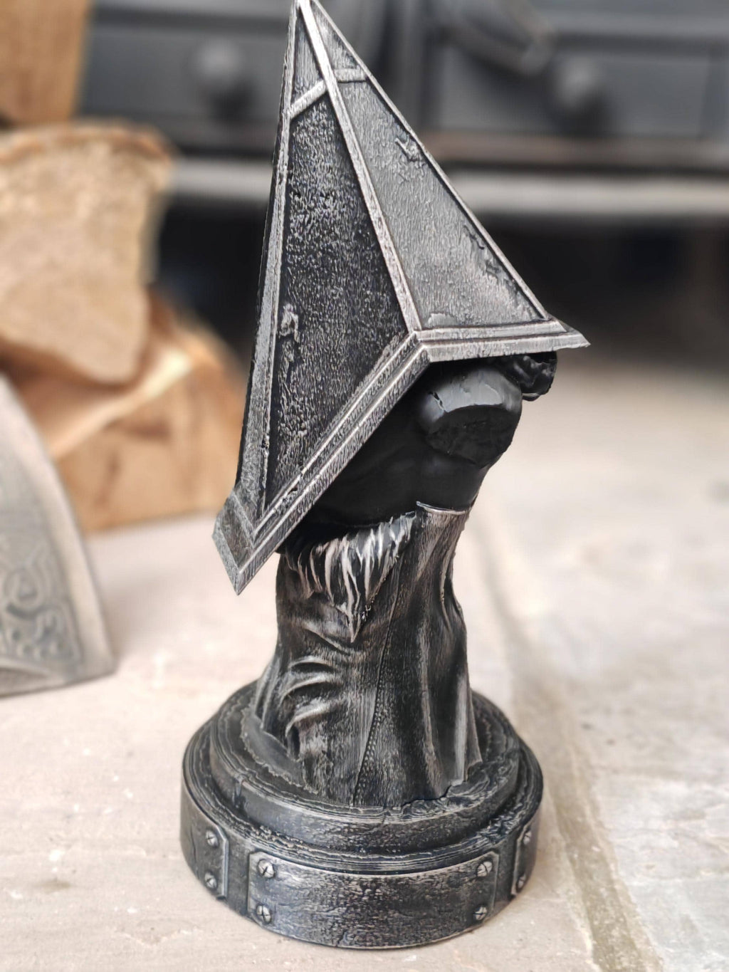Silent Hill Pyramid Head Bust