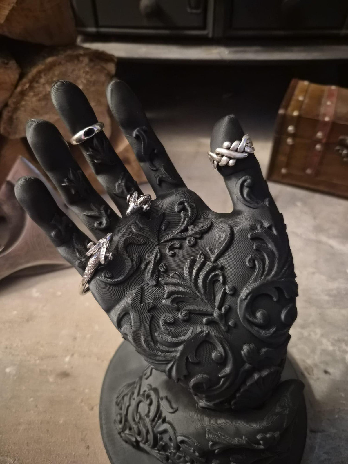 Baroque Gothic Hand Jewelry Display Stand