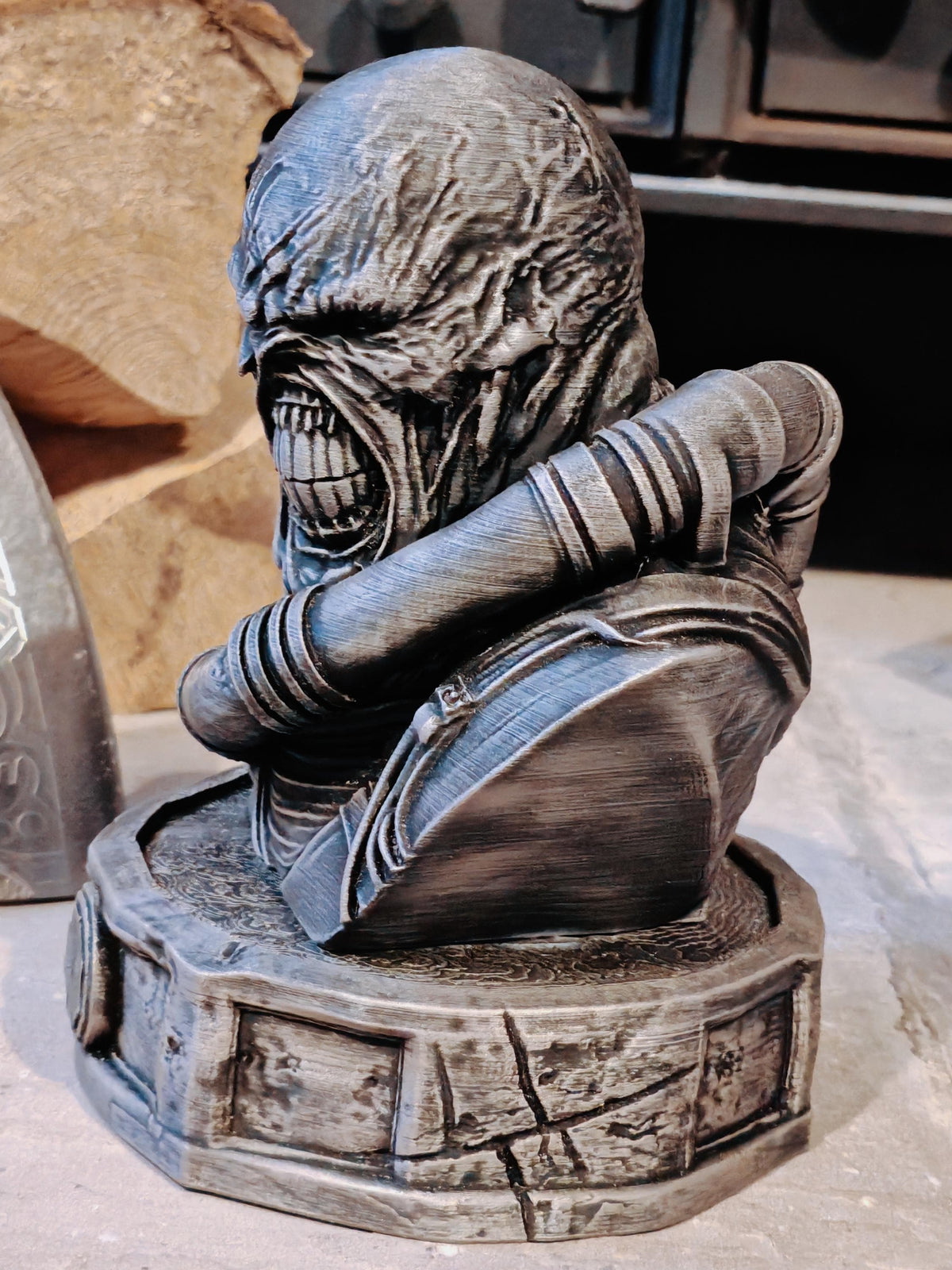 Resident Evil Nemesis Bust