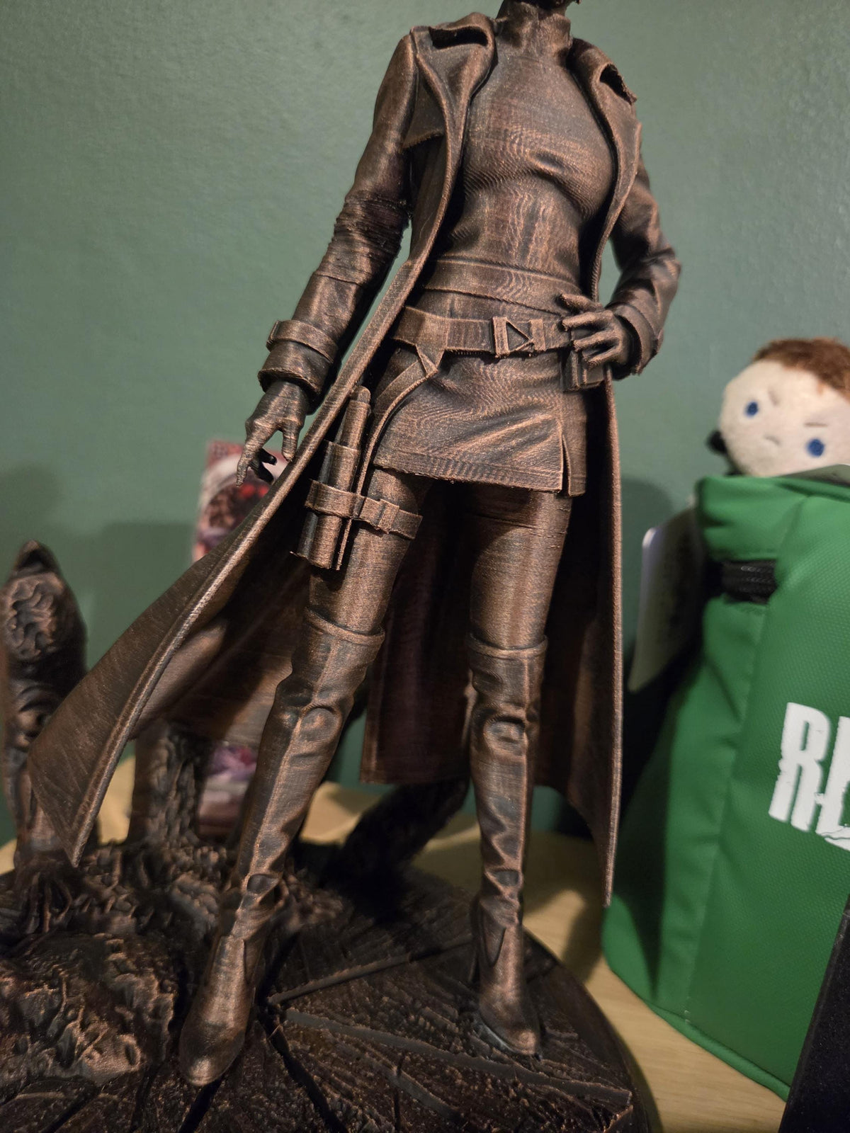 Ada Wong Resident Evil Statue