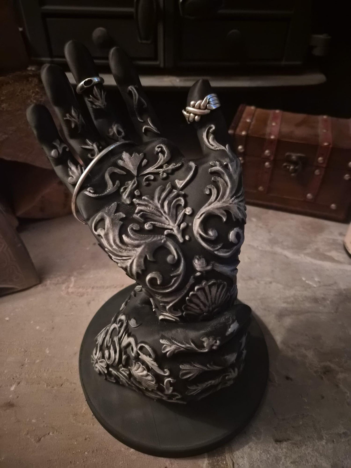 Baroque Gothic Hand Jewelry Display Stand