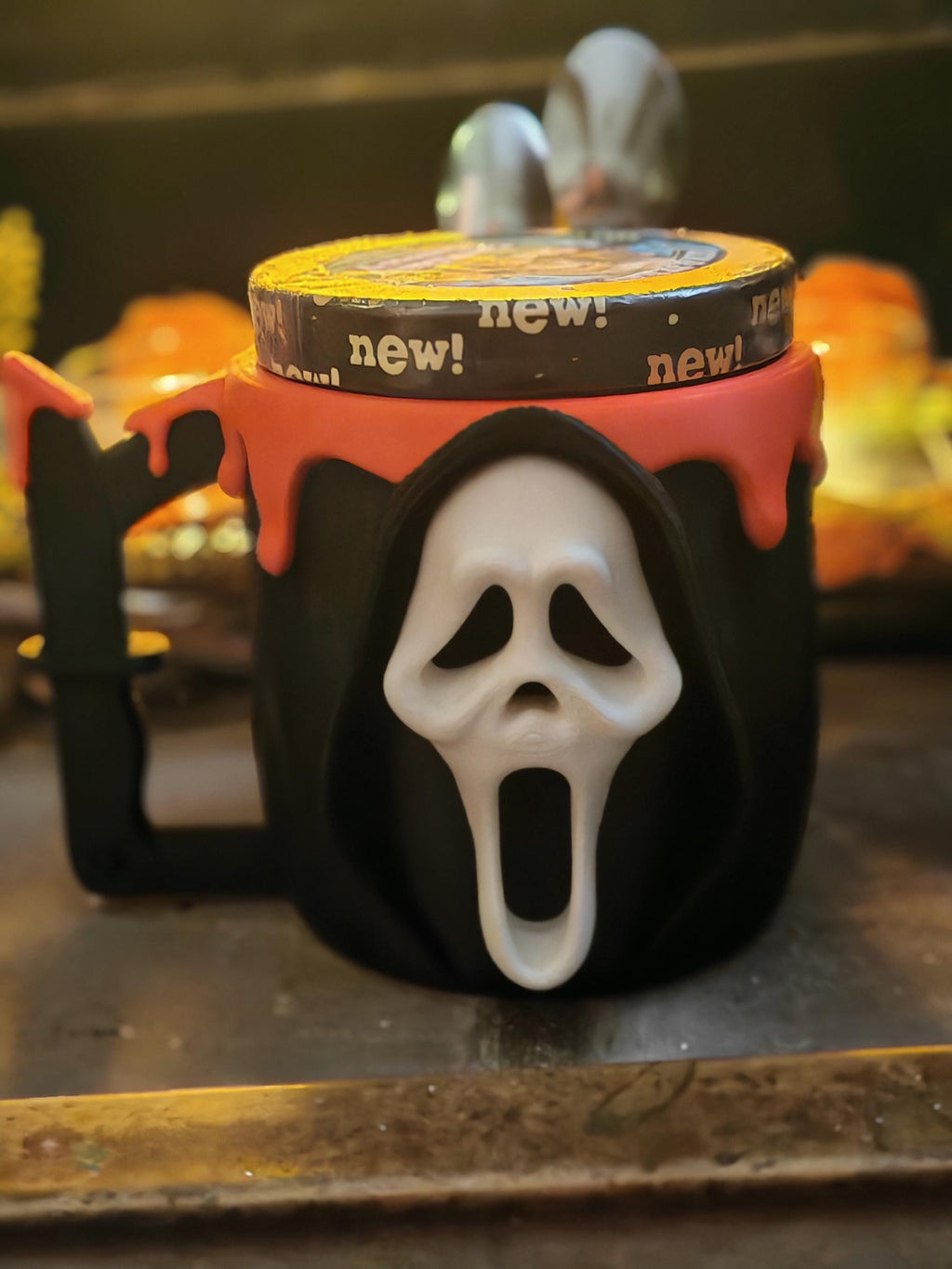 Ghostface Ice Cream Holder – Horror Dessert Bowl & Spoon Holder